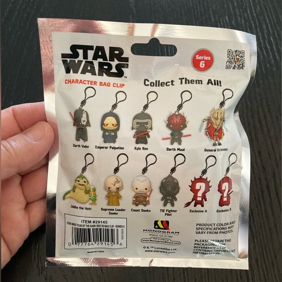 Exclusive A Star Wars Series 6 bag clip - Picture 2 of 7